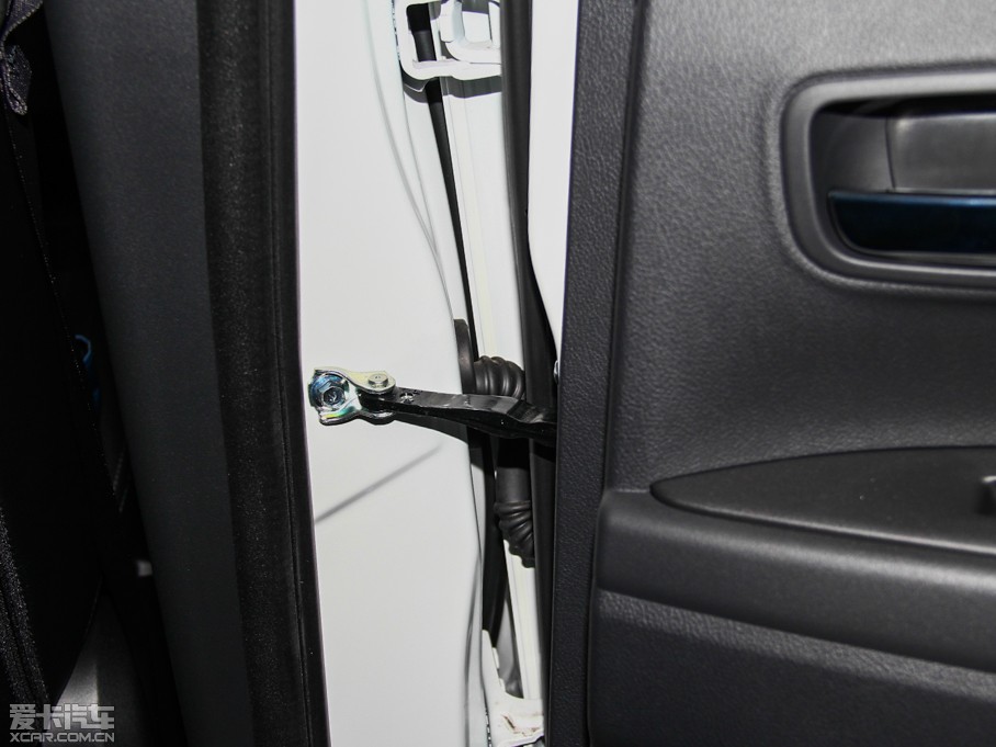 2014W{£Mڣ 2.4L Aֵ 7