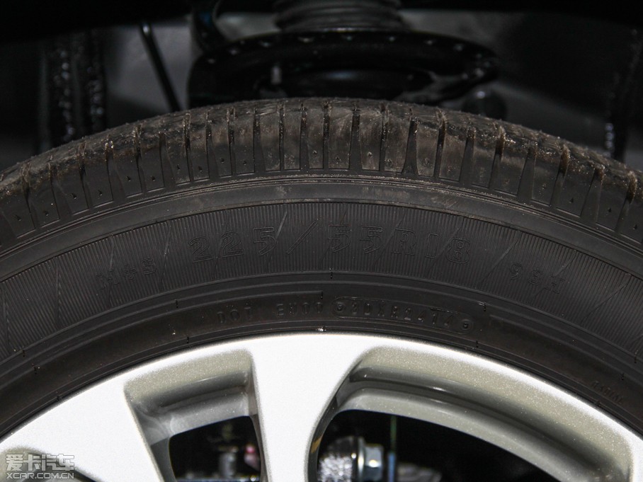 2014W{£Mڣ 2.4L Aֵ 7