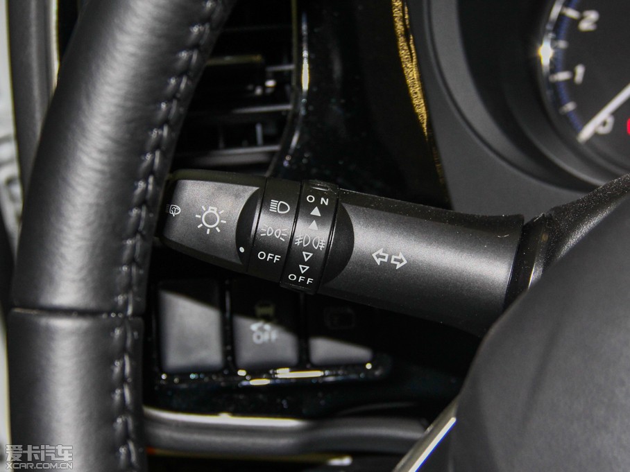 2014W{£Mڣ 2.4L Aֵ 7