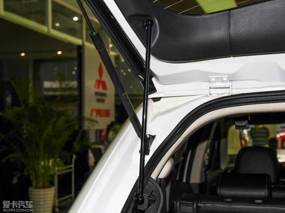 2014W{£Mڣ 2.4L Aֵ 7