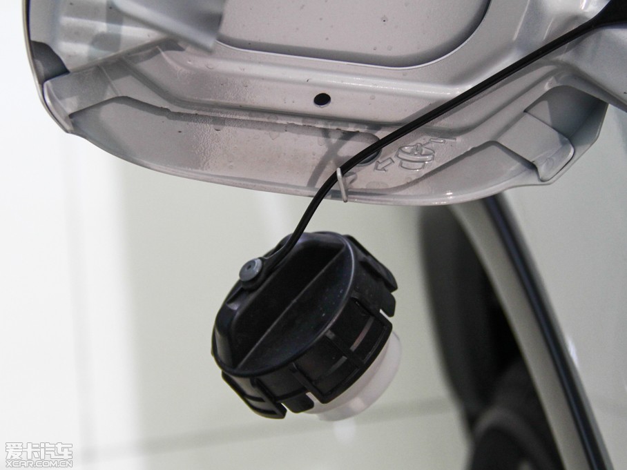 2014W{£Mڣ 2.4L Aֵ 7