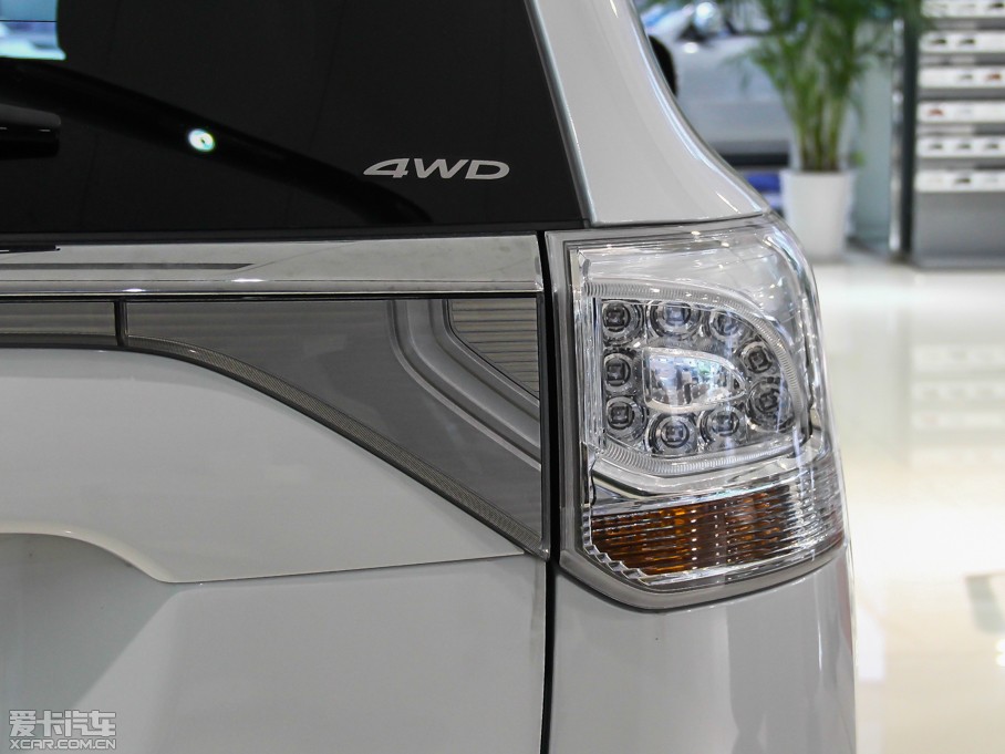 2014W{£Mڣ 2.4L Aֵ 7