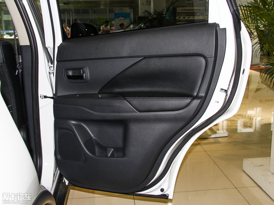 2014W{£Mڣ 2.4L Aֵ 7