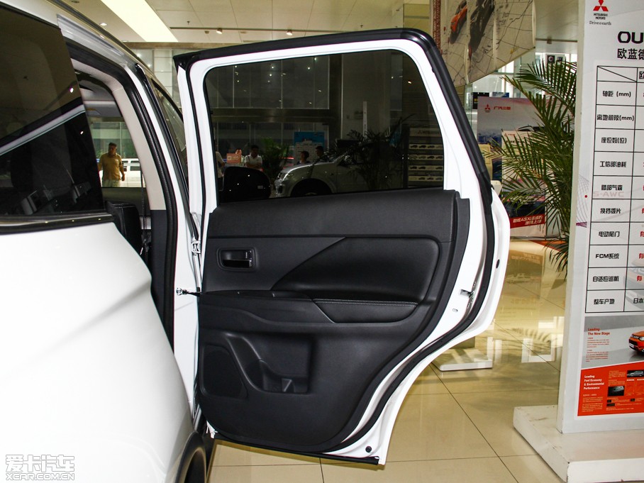 2014W{£Mڣ 2.4L Aֵ 7