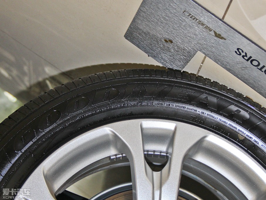 2014W{£Mڣ 2.4L (q)Aֵ 5