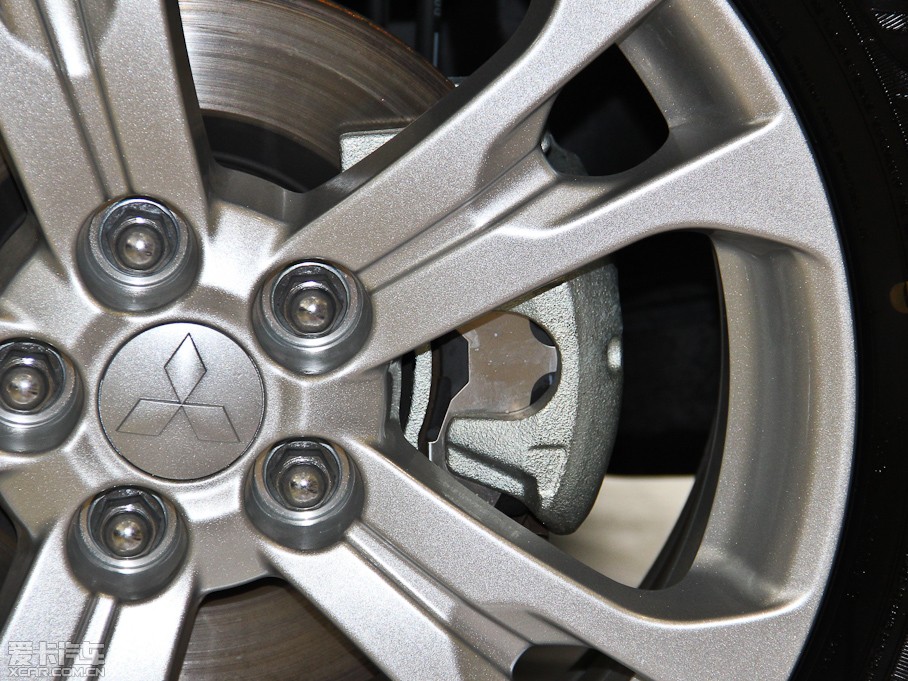 2014W{£Mڣ 2.4L Aֵ 5