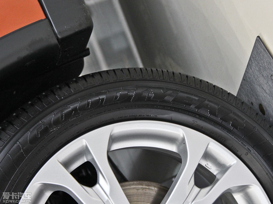 2014W{£Mڣ 2.4L Aֵ 5