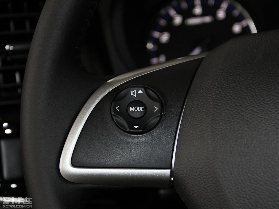 2014W{£Mڣ 2.4L Aֵ 5