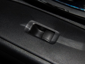 20142.4L (q)Aֵ 7 п؅^(q)