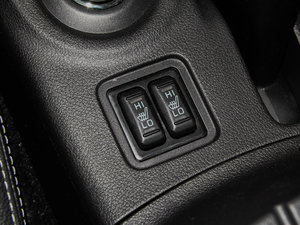 20142.4L (q)Aֵ 7 п؅^(q)