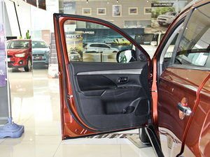 20142.4L Aֵ 5 {λ܇T