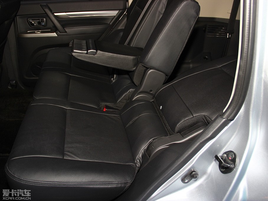 2015_(M(jn)) 3.0L ӢԽ (gu)V