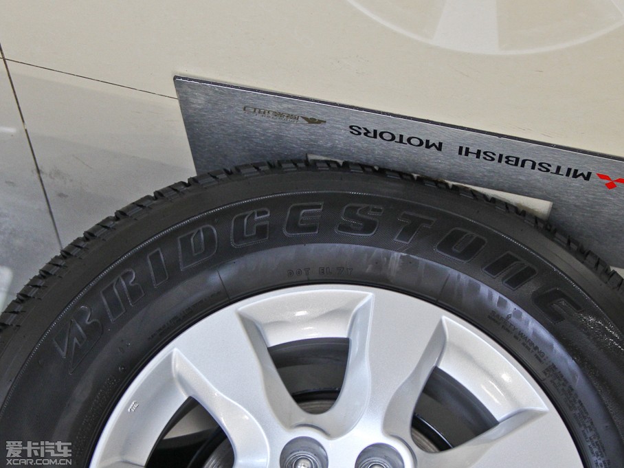 2015_(M(jn)) 3.0L ӢԽ V