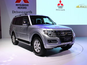 2015款3.0L 精英超越版 国V 整体外观