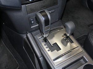 2015款3.0L 精英超越版 国V 换挡杆