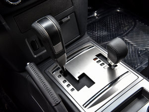 2015款3.0L 精英版 国IV 换挡杆