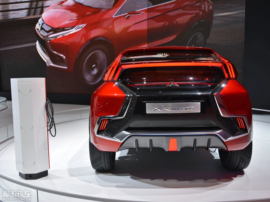 2015XR-PHEV Concept II