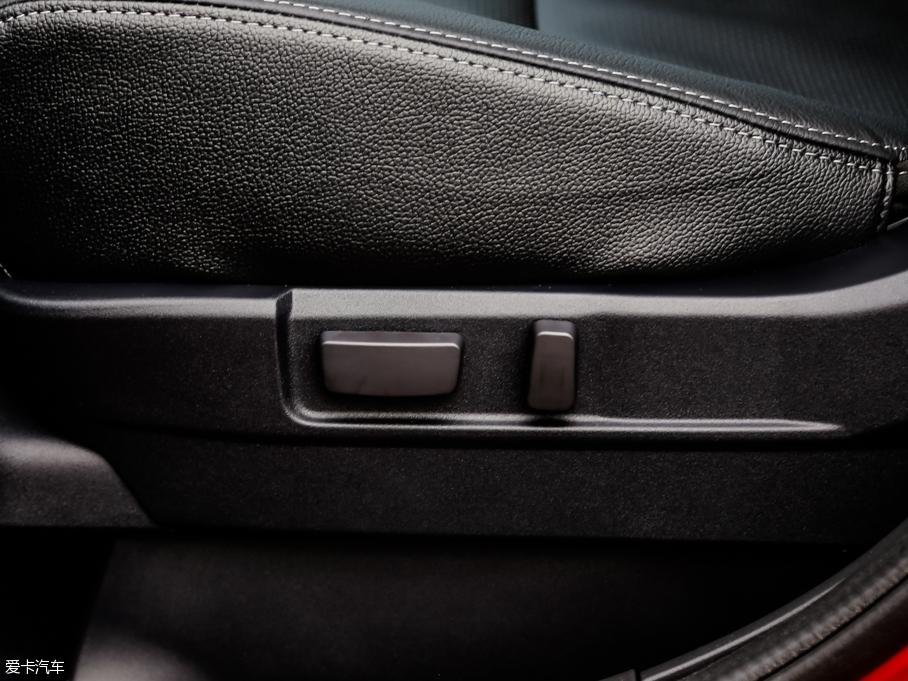 2016W{(ln)£M(jn)ڣ 2.4L (q)ŞGT 7