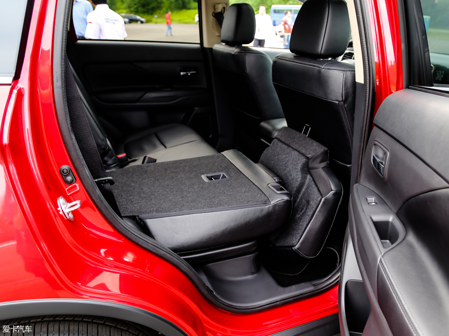 2016W{£Mڣ 2.4L ŞGT 7