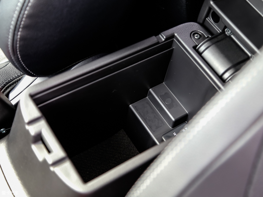 2016W{£Mڣ 2.4L ŞGT 7