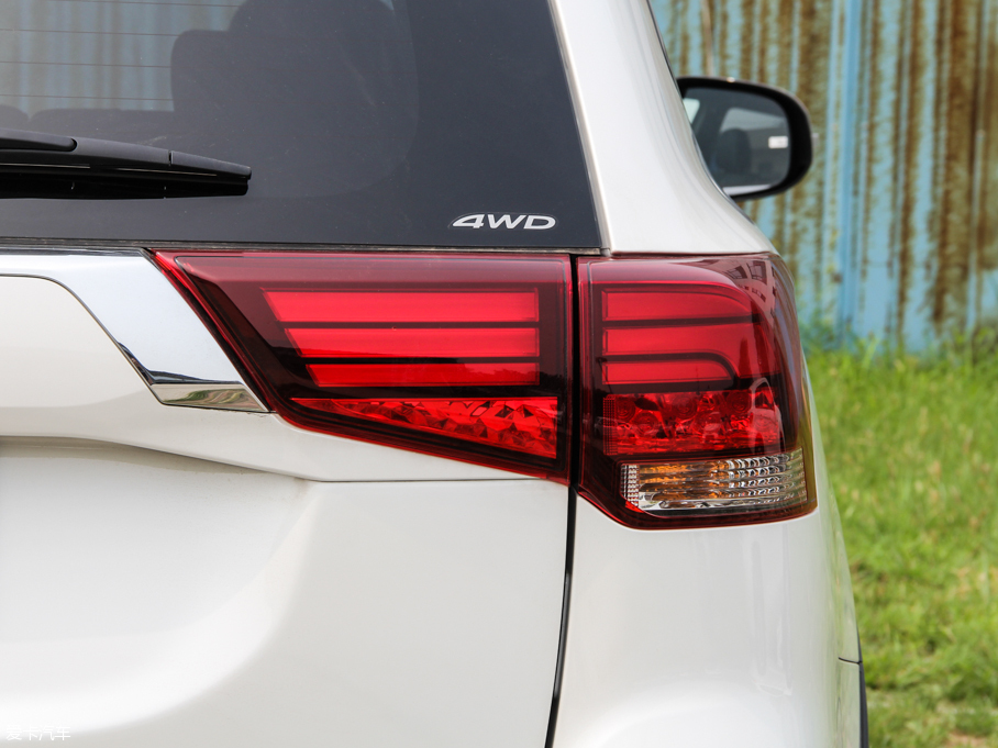 2016W{£Mڣ 2.4L (q)Ӣ 5