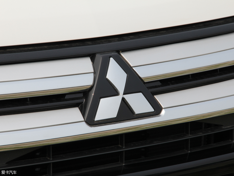 2016W{(ln)£M(jn)ڣ 2.4L (q)Ӣ 5