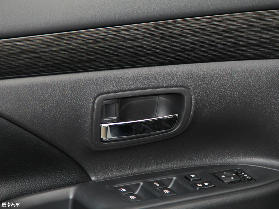 2016W{£Mڣ 2.4L 򌾫Ӣ 5