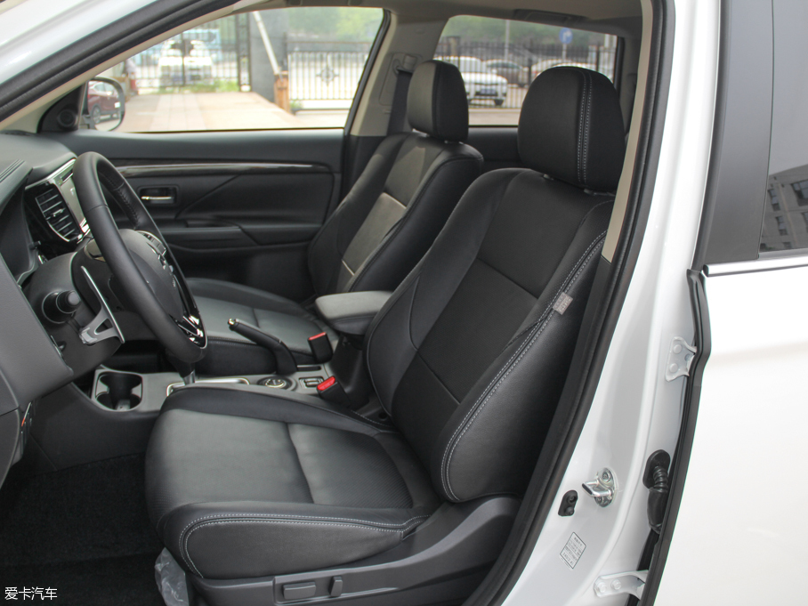 2016W{£Mڣ 2.4L 򌾫Ӣ 5