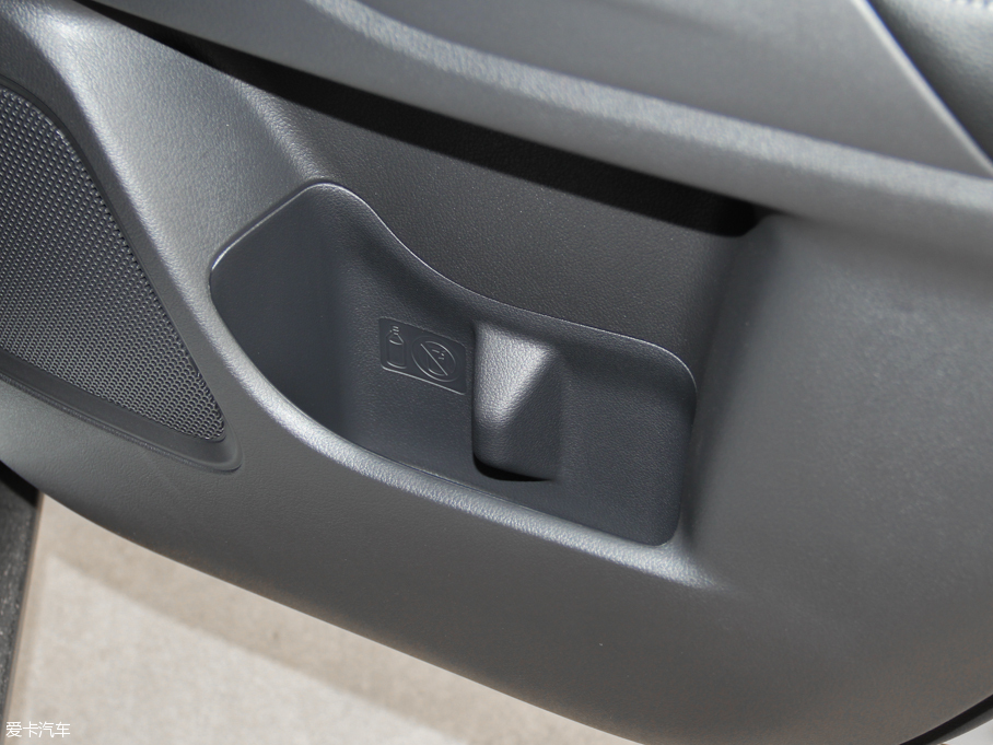 2016W{£Mڣ 2.4L 򌾫Ӣ 5