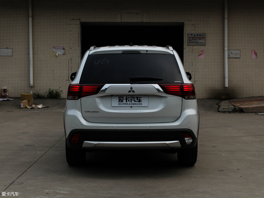 2016W{(ln)£M(jn)ڣ 2.4L (q)Ӣ 5