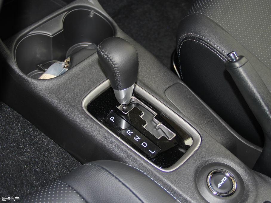 2016W{(ln)£M(jn)ڣ 2.4L (q)Ӣ 5