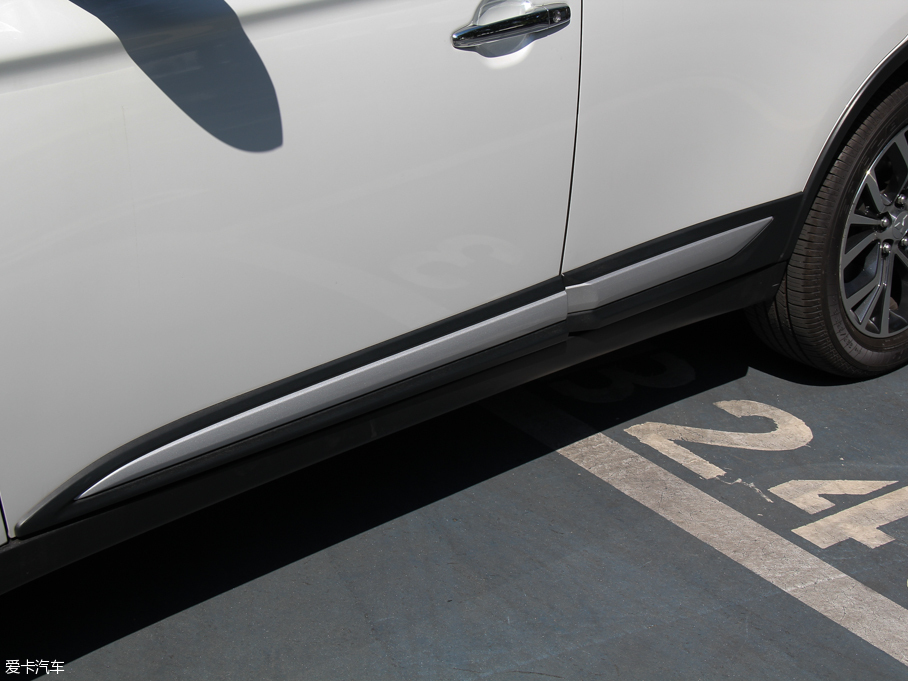 2016W{£Mڣ 2.4L 򌾫Ӣ 7