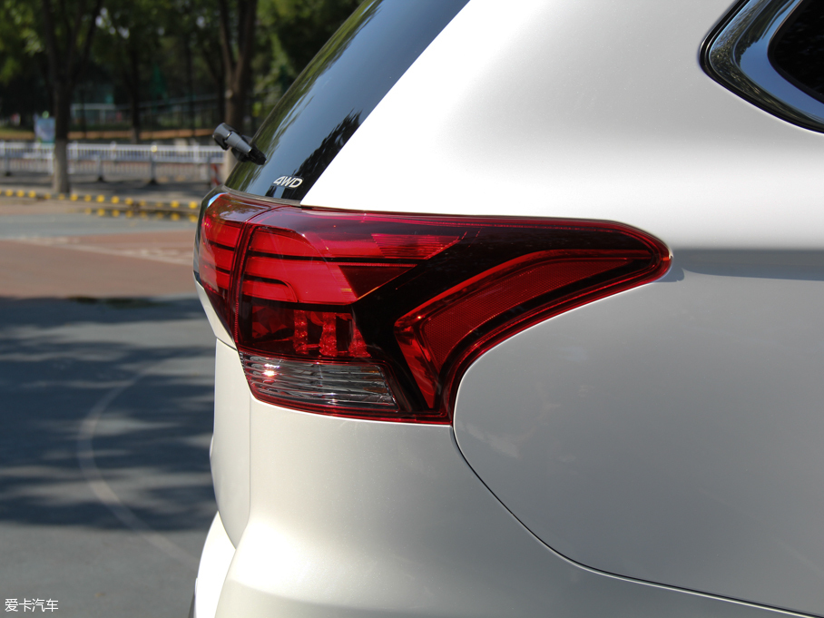 2016W{(ln)£M(jn)ڣ 2.4L (q)Ӣ 7