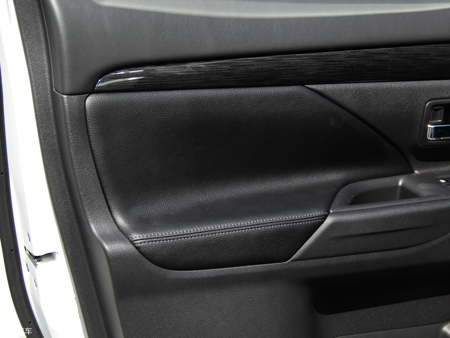 2016W{£Mڣ 2.4L 򌾫Ӣ 7