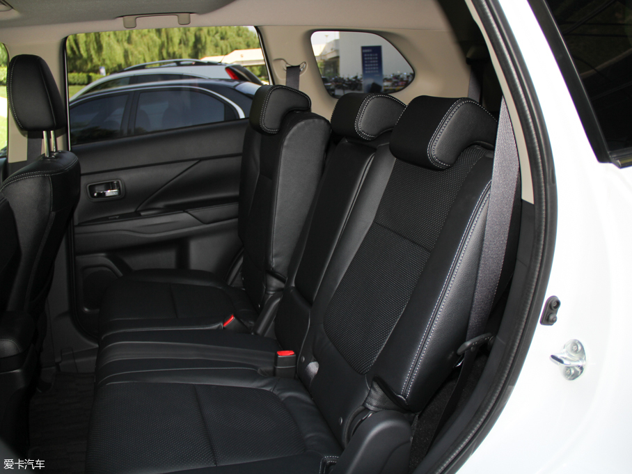 2016W{£Mڣ 2.4L 򌾫Ӣ 7