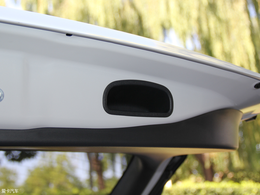 2016W{£Mڣ 2.4L 򌾫Ӣ 7