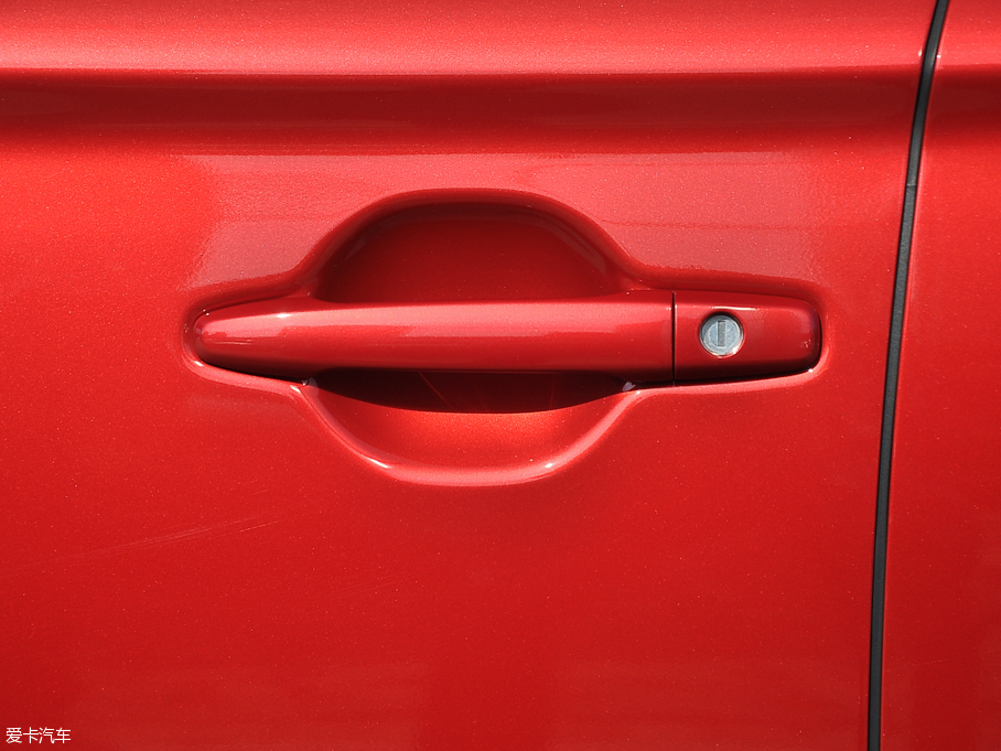 2016W{(ln)£M(jn)ڣ 2.0L (q)ֵ 5