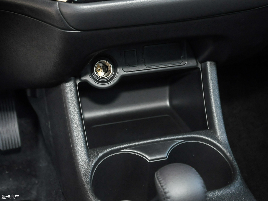 2016W{£Mڣ 2.0L ֵ 5