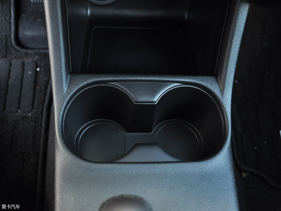 2016W{(ln)£M(jn)ڣ 2.0L (q)ֵ 5