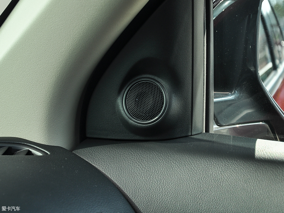 2016W{(ln)£M(jn)ڣ 2.0L (q)ֵ 5