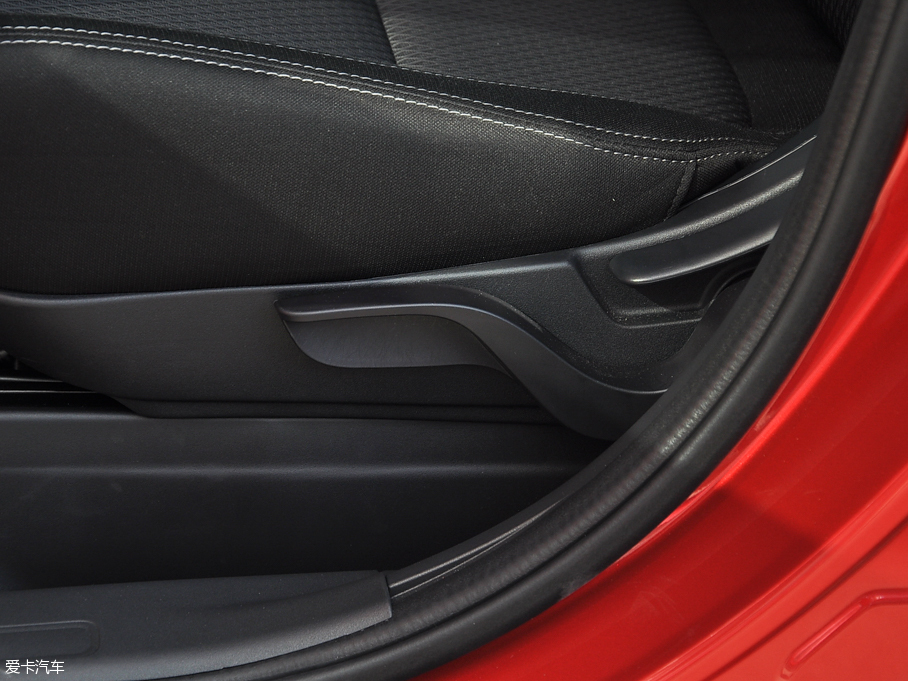 2016W{£Mڣ 2.0L ֵ 5