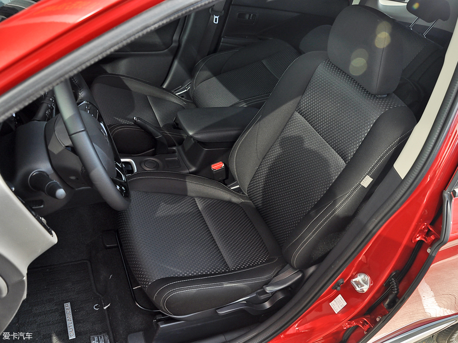 2016W{£Mڣ 2.0L ֵ 5