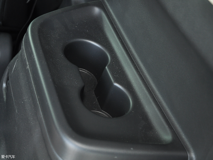 2016W{£Mڣ 2.0L ֵ 5