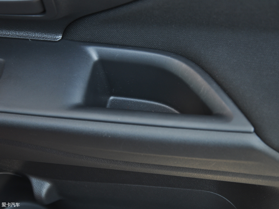 2016W{£Mڣ 2.0L ֵ 5