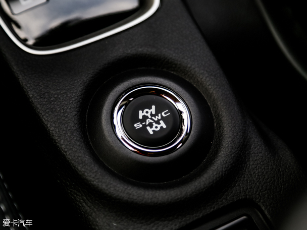 三菱(進(jìn)口)2016款歐藍(lán)德