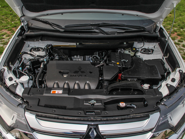 三菱(進口)2016款歐藍德