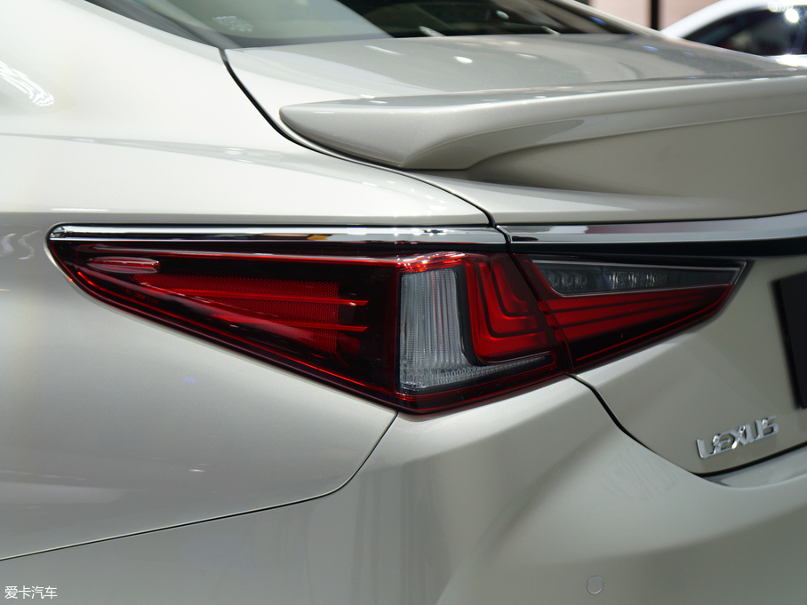 2018׿_˹ES 300h F SPORT