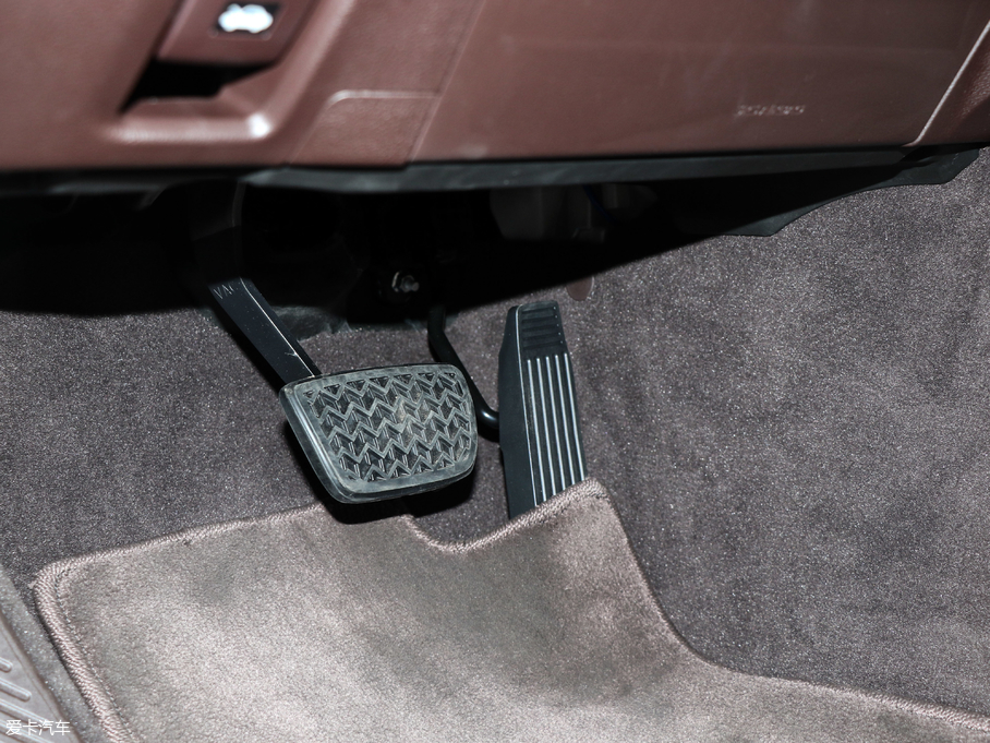 2018׿_˹ES 260 ׿Խ V