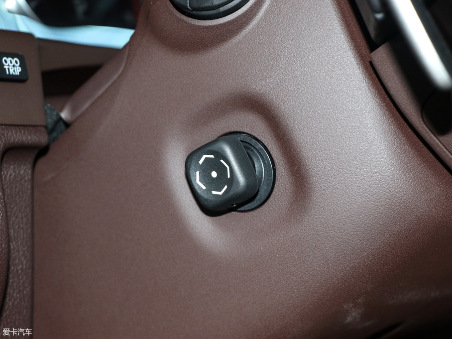 2018׿_˹ES 260 ׿Խ V