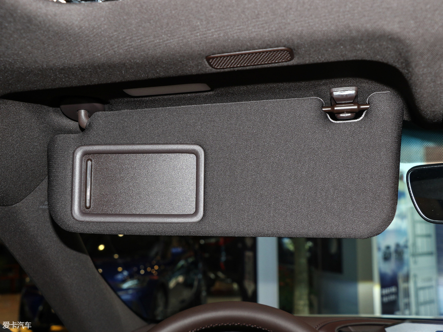 2018׿_˹ES 260 ׿Խ V